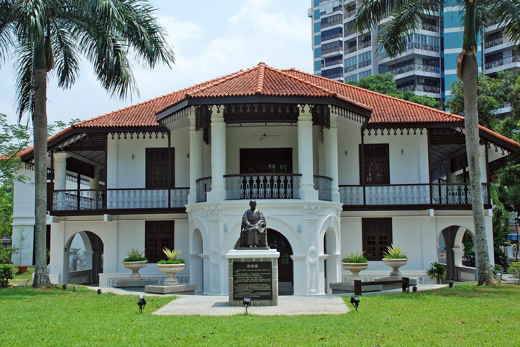 Patung Sun Yat Sen